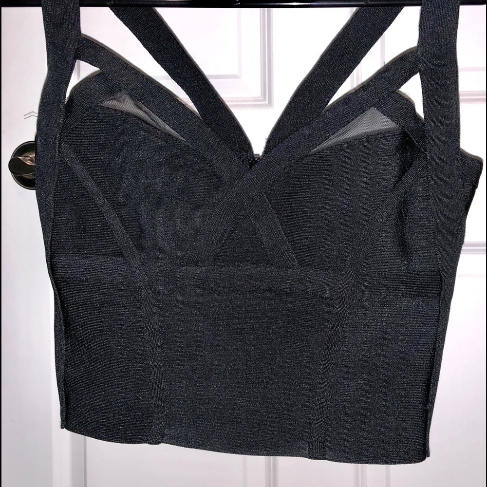 Black bodice crop